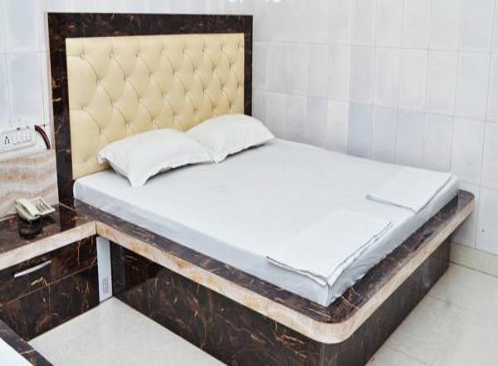Ifm Guest House Амритсар Экстерьер фото